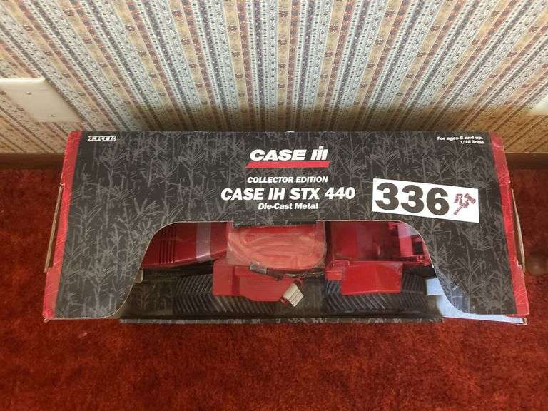 Ertl Case IH STX 440 Die-Cast toy tractor