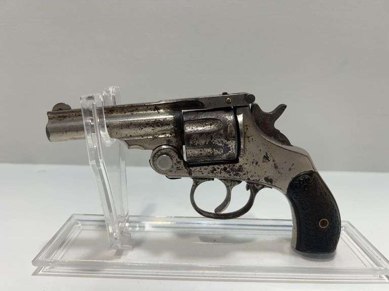 Harrington & Richardson break action revolver