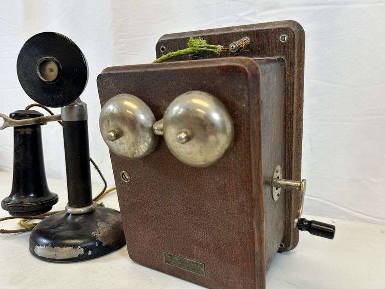 Antique Dean Electric Co. Telephone apparatus