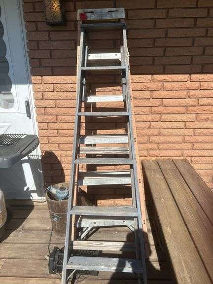 Step ladders