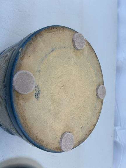 Antique crock with lid