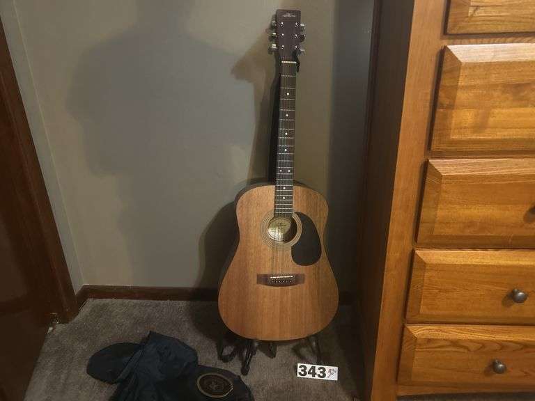 Abilene acoustic guitar