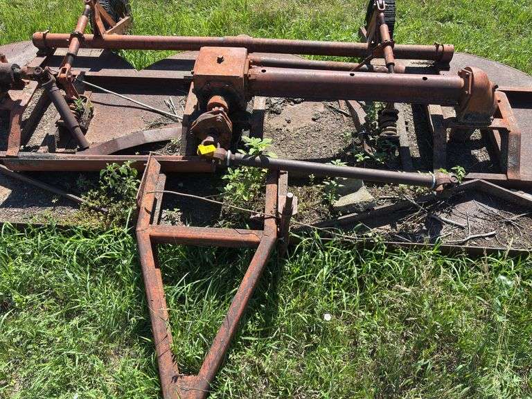 Pull type rotary mower