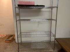 Wire rack with four shelves