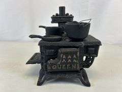 Queen salesman sample cast-iron stove