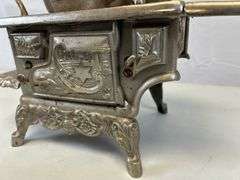 Crescent salesman sample cast-iron stove ￼
