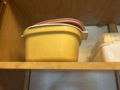 Pyrex measuring cups and more