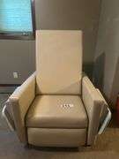 Rolling Champion hospital recliner