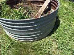 Round Stock Tank-5ft wide