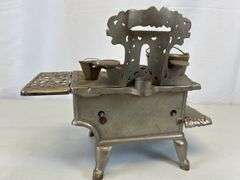 Crescent salesman sample cast-iron stove ￼