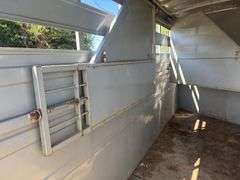 Titan Challenger horse trailer