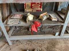 Metal work bench