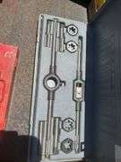 Tap and die set