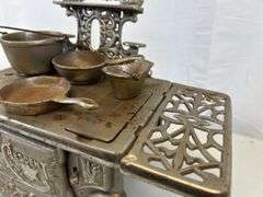 Crescent salesman sample cast-iron stove ￼