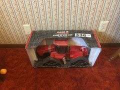 Ertl Case IH STX 440 Die-Cast toy tractor