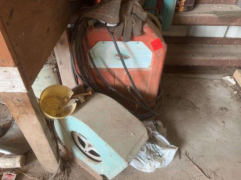 Vintage Lincoln AC-180-S welder