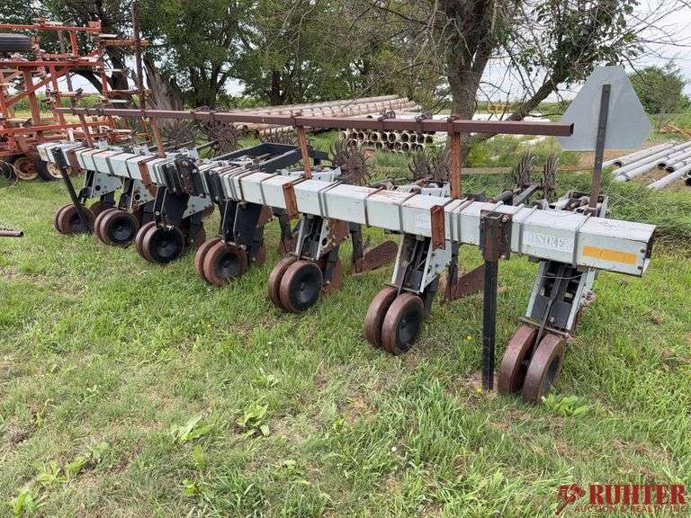 Hiniker Econ-O-Till hiller