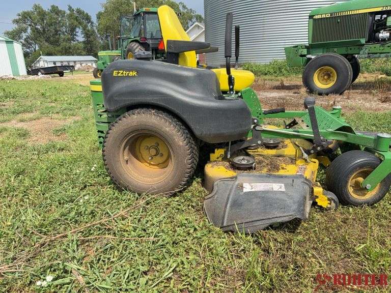 John Deere Z655 mower