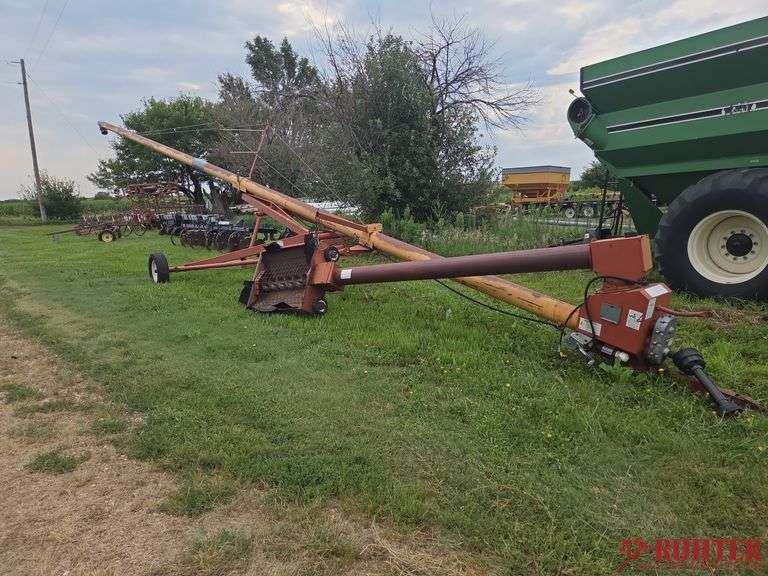Hutchinson/Mayrath Seed Auger