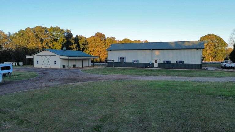 LIVE Auction in Toney, AL - 12 Acres, Barndo, Horse Barn, and Arena
