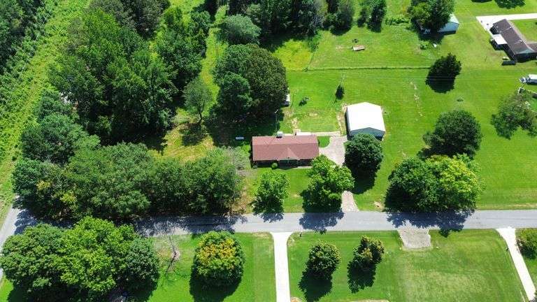 LIVE Auction in Killen, AL - 3 Tracts (Home, Shop, and an Open Lot)