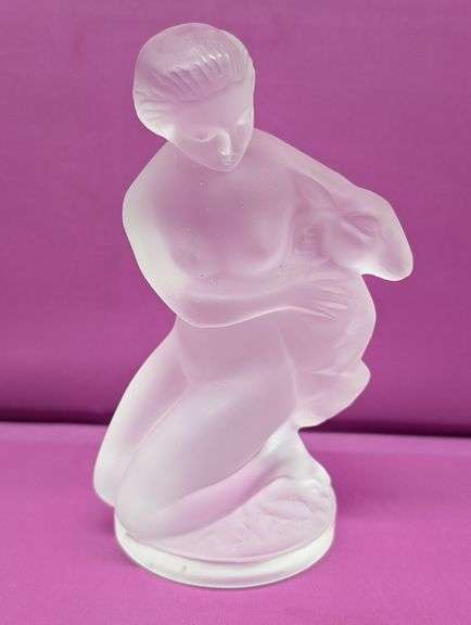 Frosted Lalique crystal Diana