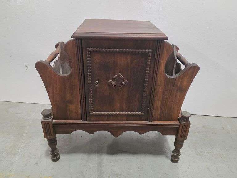 Vintage Humidor Smoking Stand- 23.5"H x 23.5"W x 12.5"D