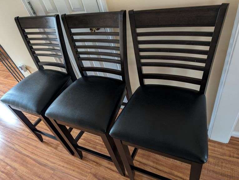 3 Haverty's counter top stools