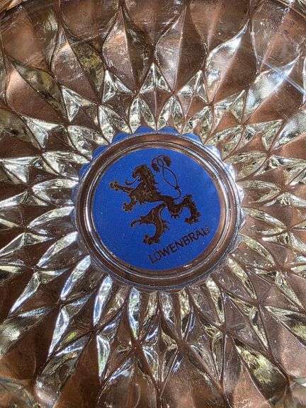 Art Deco Cigar Smoking Stand with Löwenbräu Ashtray