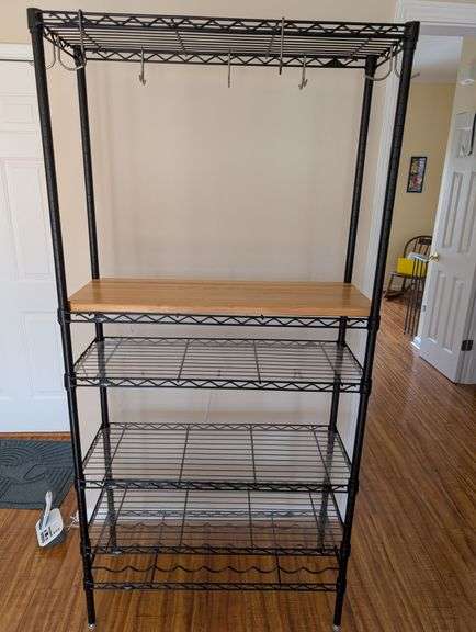 Metro shelving bakers rack