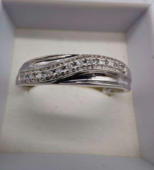 Diverse Auction in Lilburn