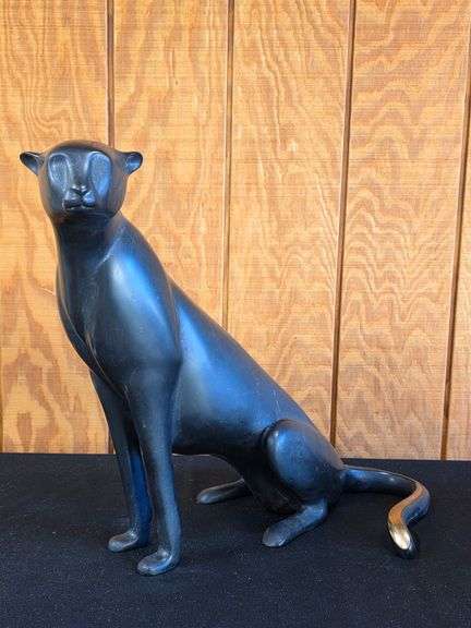 Loet Venderveen Broze Sitting Cheetah Sculpture- 76/500 with COA