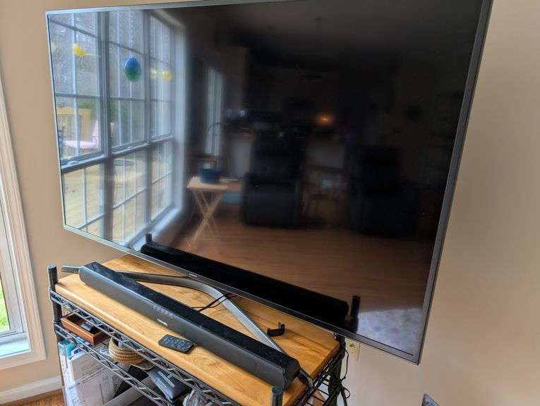 60" Samsung tv with Toshiba soundbar