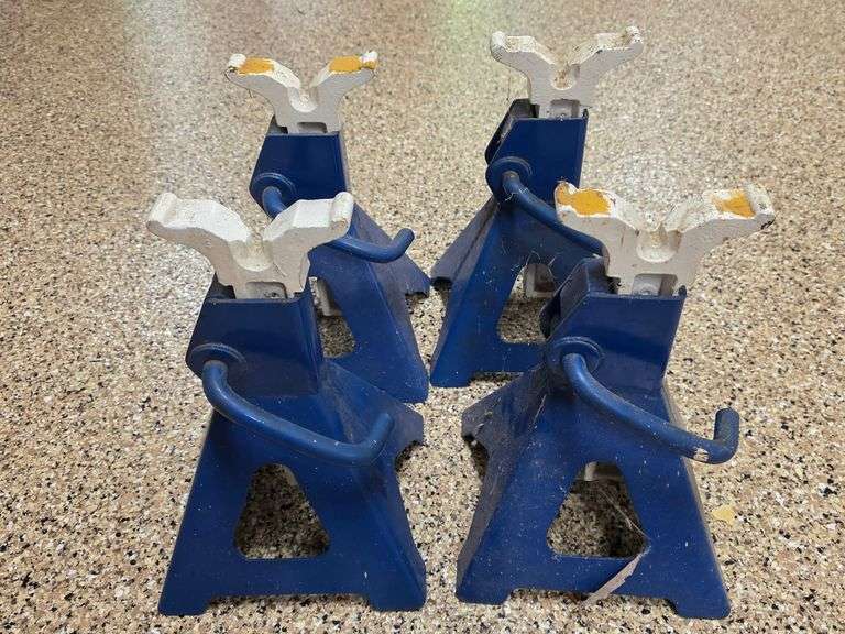 4) Vanguard 3-Ton Jack Stands