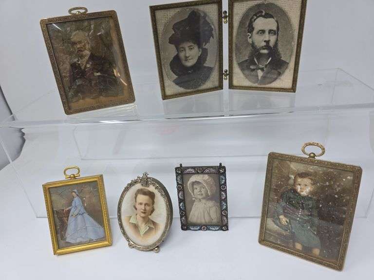 Antique Picture Frames with Antique Photos and 1 double frame with photo of older photographs