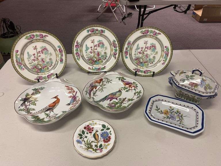 3) VTG Royal Cauldon Indian Tree Salad Plates 2) Mottahedeh Williamsburg Dishes, Gravy Dish, & Plate