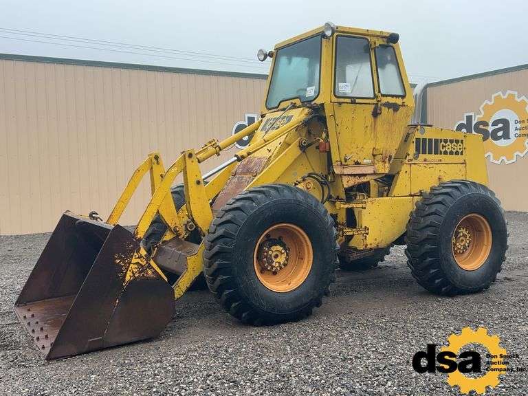 Case  W14  Rubber Tired Loader