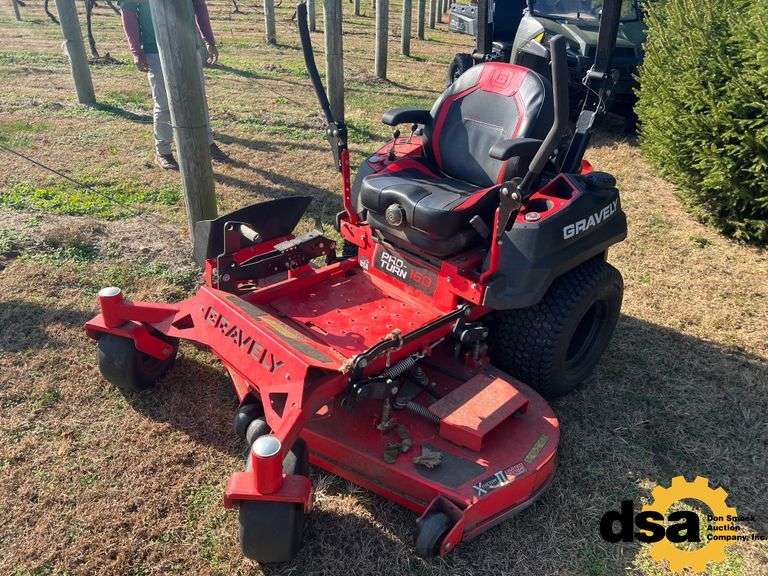 2022 Gravely Pro Turn 160 Zero Turn Mower