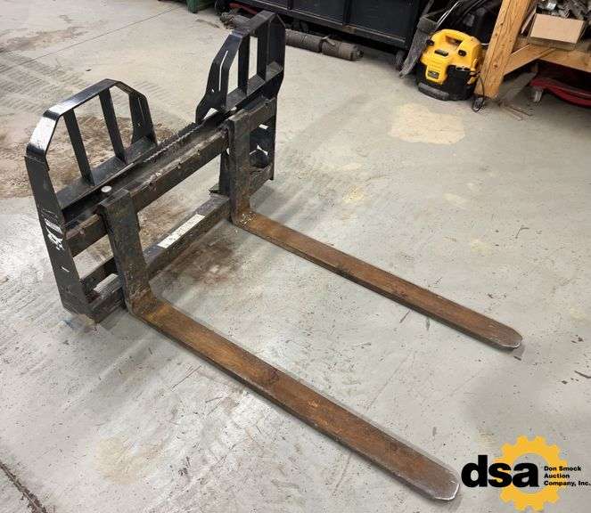 2021 Bobcat 48” Pallet Forks
