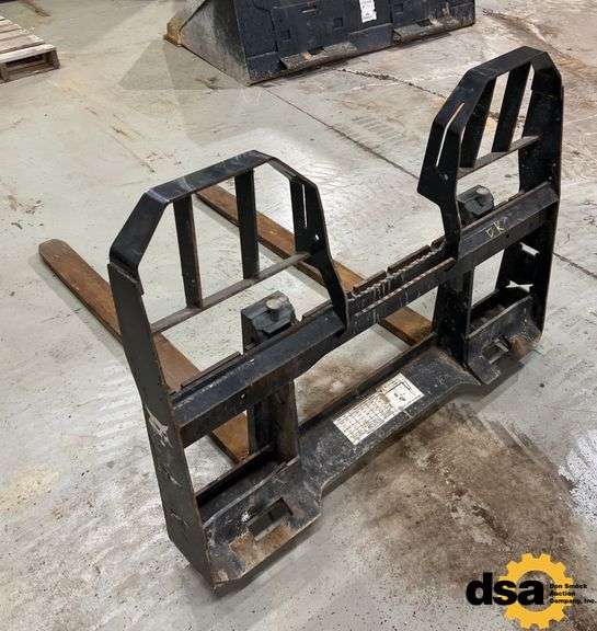 2021 Bobcat 48” Pallet Forks