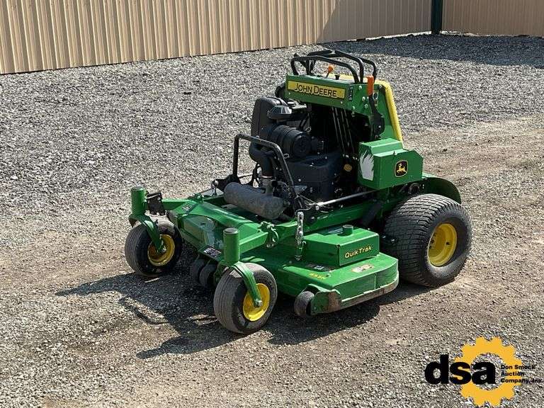 John Deere  652R QT  Stand On 52” Mower