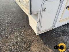 Kuntry Kustom Auction Topper