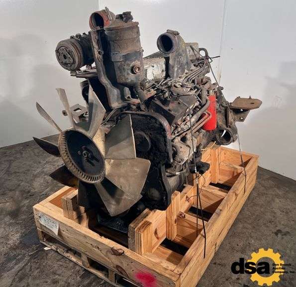 Cummins ISC 8.3L 24 Valve Engine