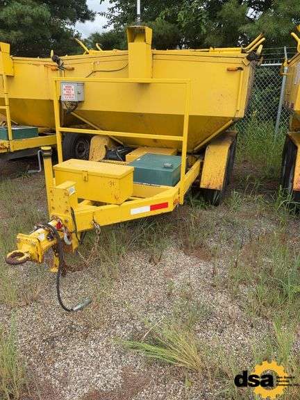 2015  Falcon Road Maintenance  Hot Mix Asphalt Trailer