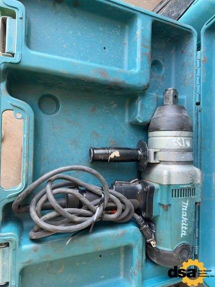 Makita TW1000 Electric Impact, 1” Drive