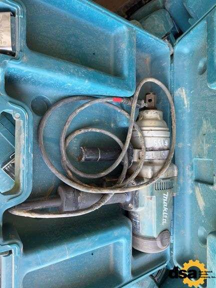 Makita TW1000 Electric Impact, 1” Drive