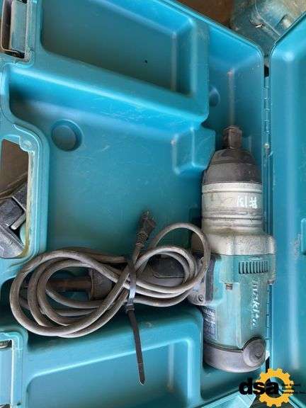 Makita TW1000 Electric Impact, 1” Drive