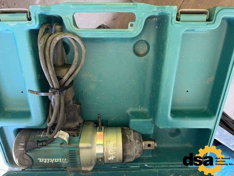 Makita TW1000 Electric Impact, 1” Drive