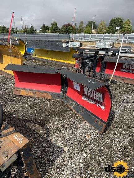 8.5’ Western Contractors Pickup Truck Snow Plow