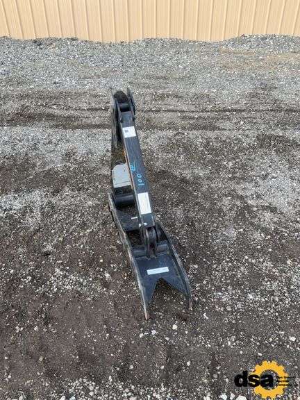 Tomahawk Thumb T36 Mini Excavator